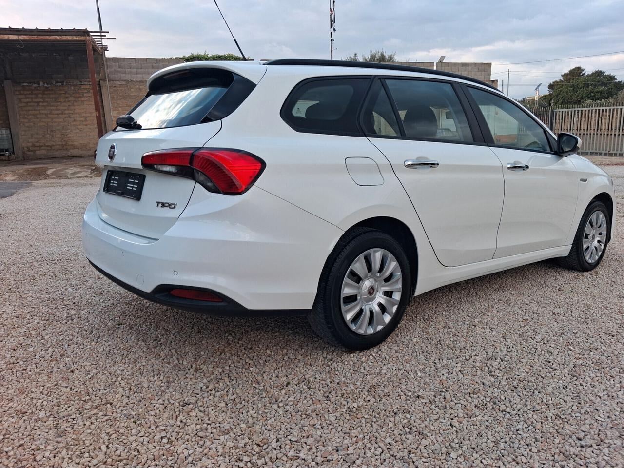 Fiat Tipo sw 1.600cc 120 cv anno 2018