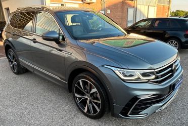 Volkswagen Tiguan Allspace Tiguan Allspace 2.0 TDI 200 CV SCR DSG 4MOTION R-Line 7 posti