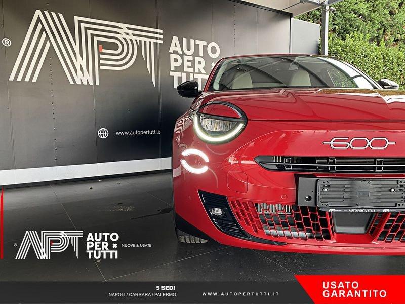 FIAT 600 600 1.2 hybrid La Prima 110cv auto