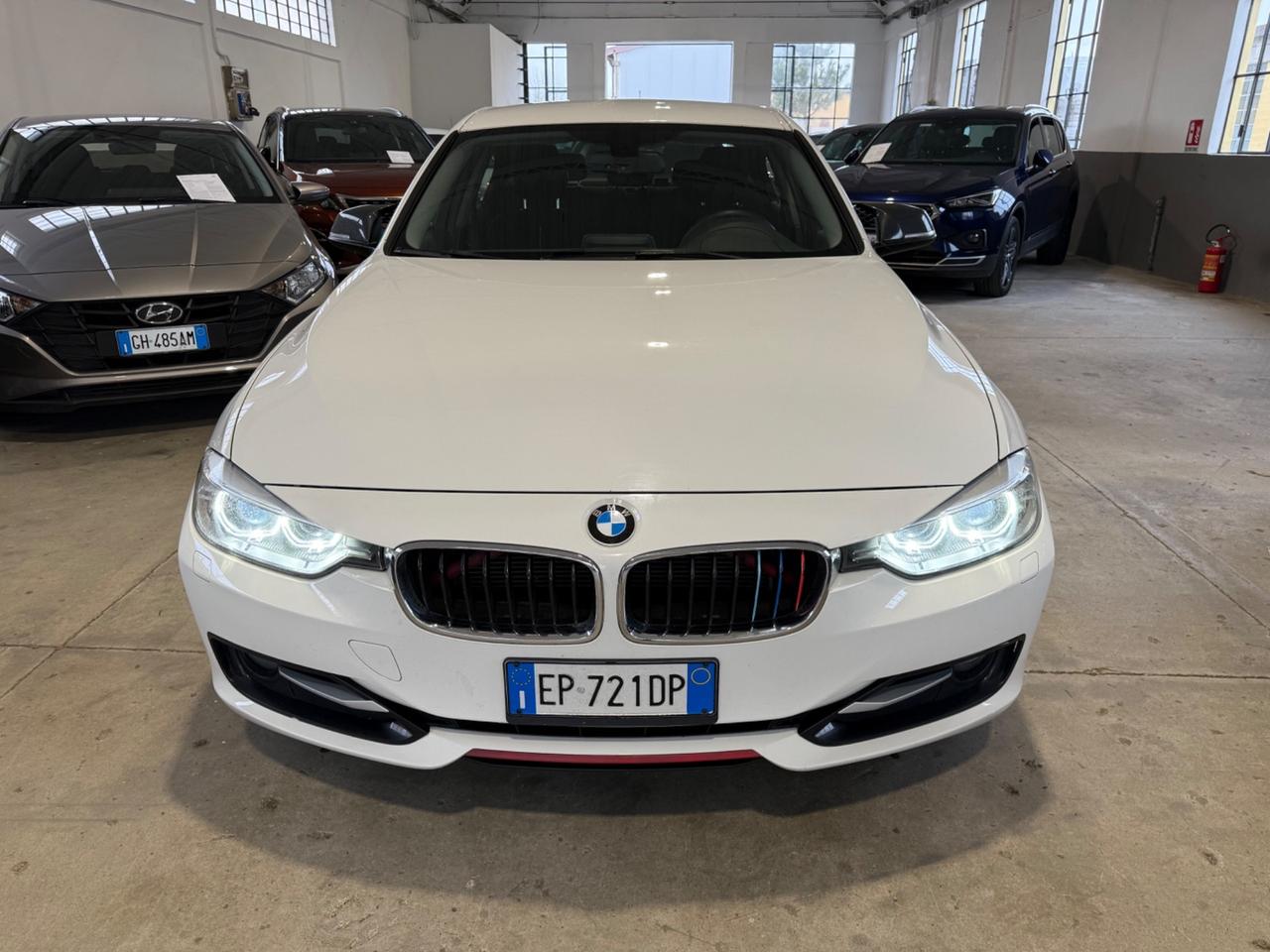 Bmw 320 320d Sport AUTO LED SPOILER SED SCARICO MAPPA