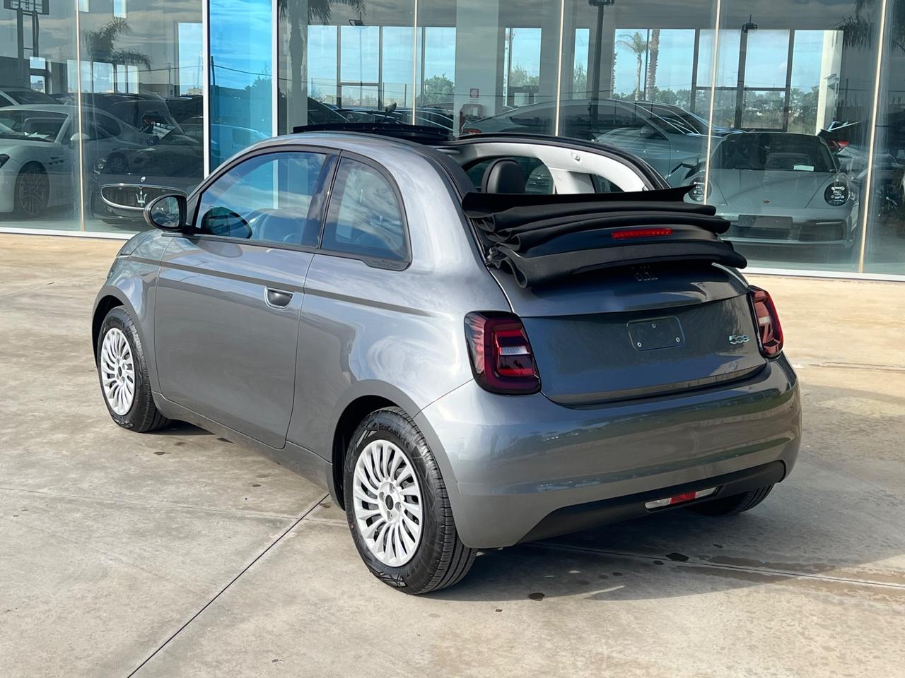 Fiat 500e Cabrio offerta T-Stock prezzo imperdibile