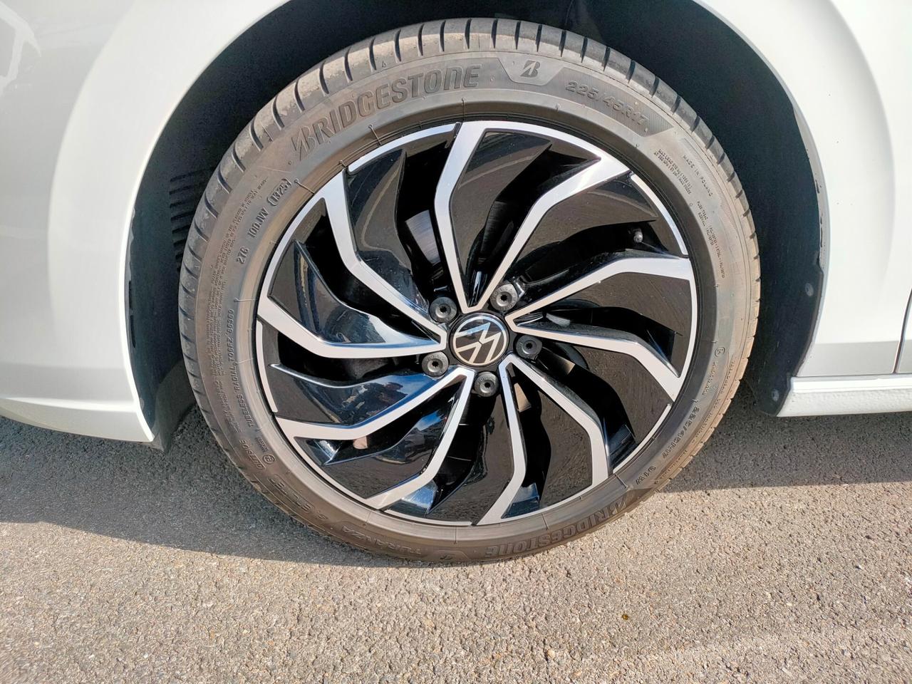 Volkswagen Golf Variant 1.5 TGI DSG Style