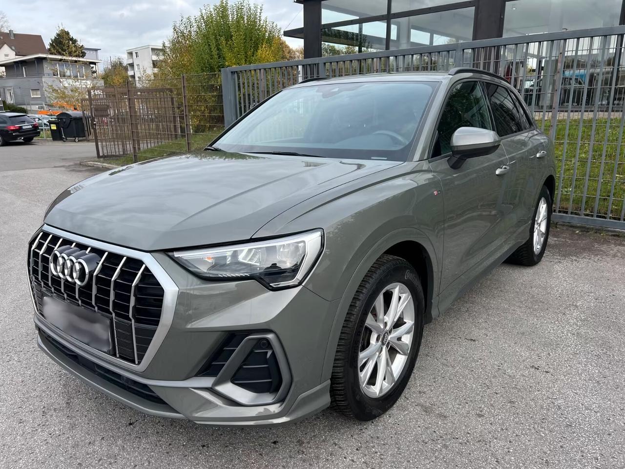 Audi Q3 35 TFSI S line edition