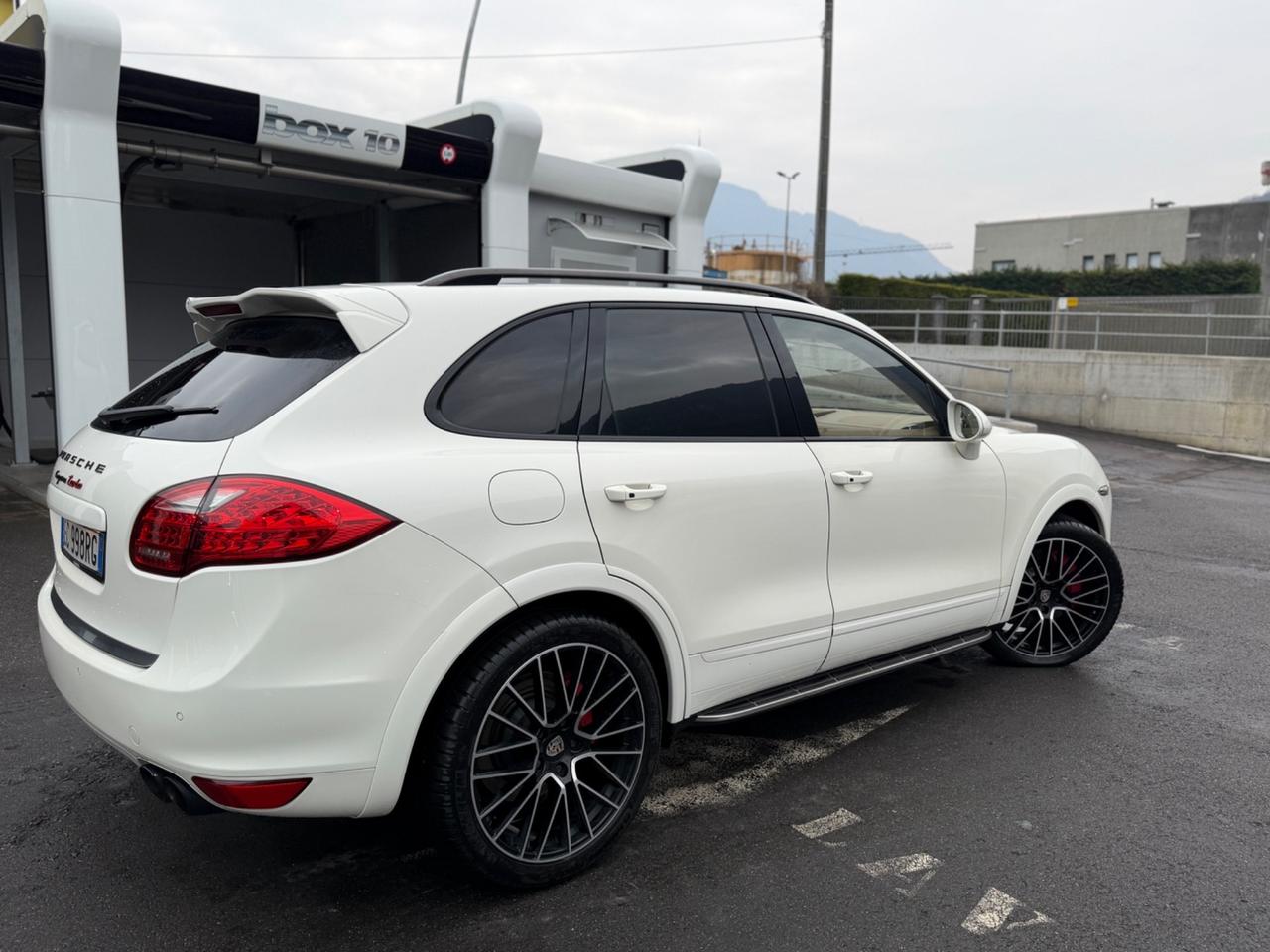 Porsche Cayenne Turbo versione limitata