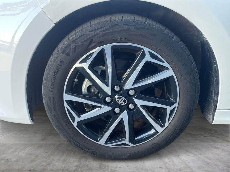Toyota Yaris Yaris 1.5h Trend