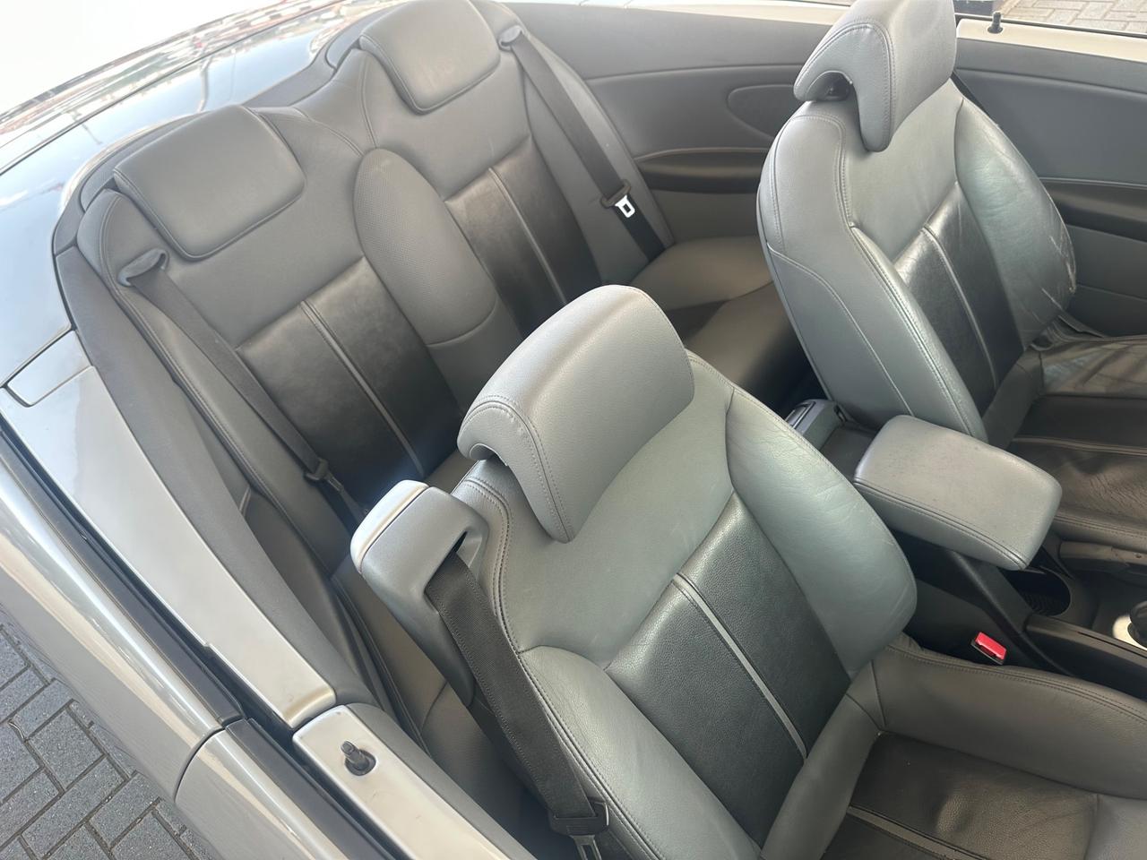 Saab 9-3 Cabriolet 1.9 TiD 16V DPF Vector