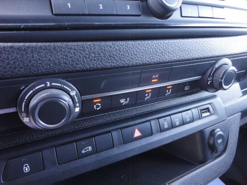PEUGEOT Expert 4ª serie Expert BlueHDi 100 S&S...