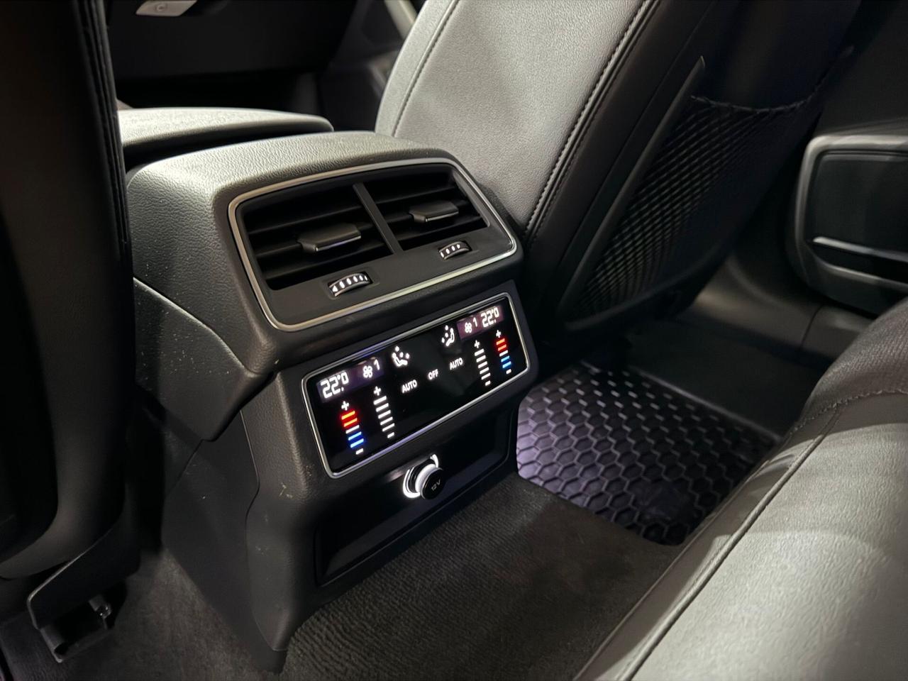 Audi A6 Avant 40 2.0 TDI S tronic -LED-VIRTUAL-IBRIDA-IVA ESPOSTA-2020