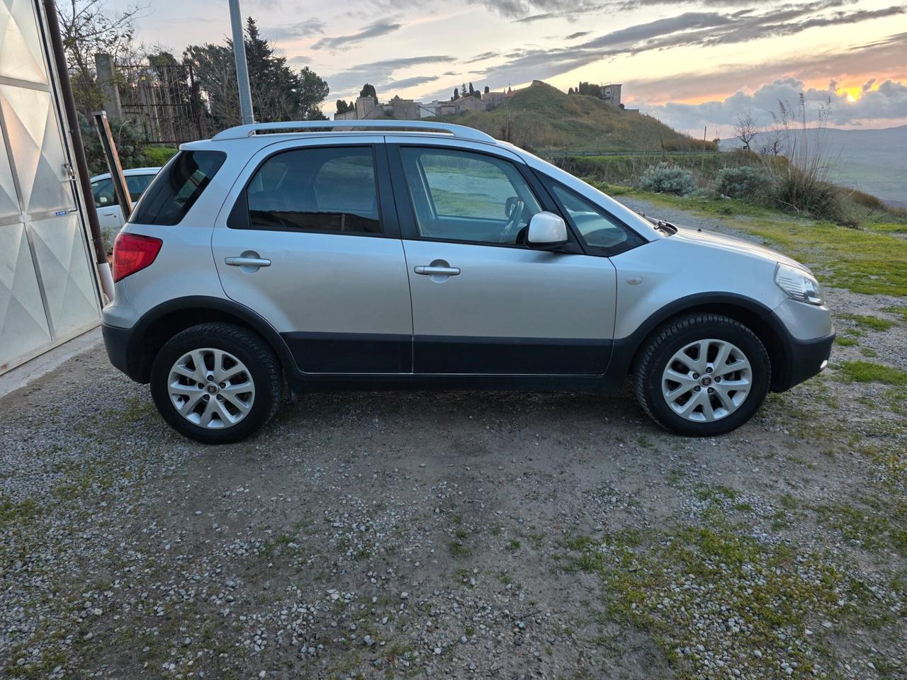 Fiat Sedici 2.0 MJT 16V DPF 4x4 Experience