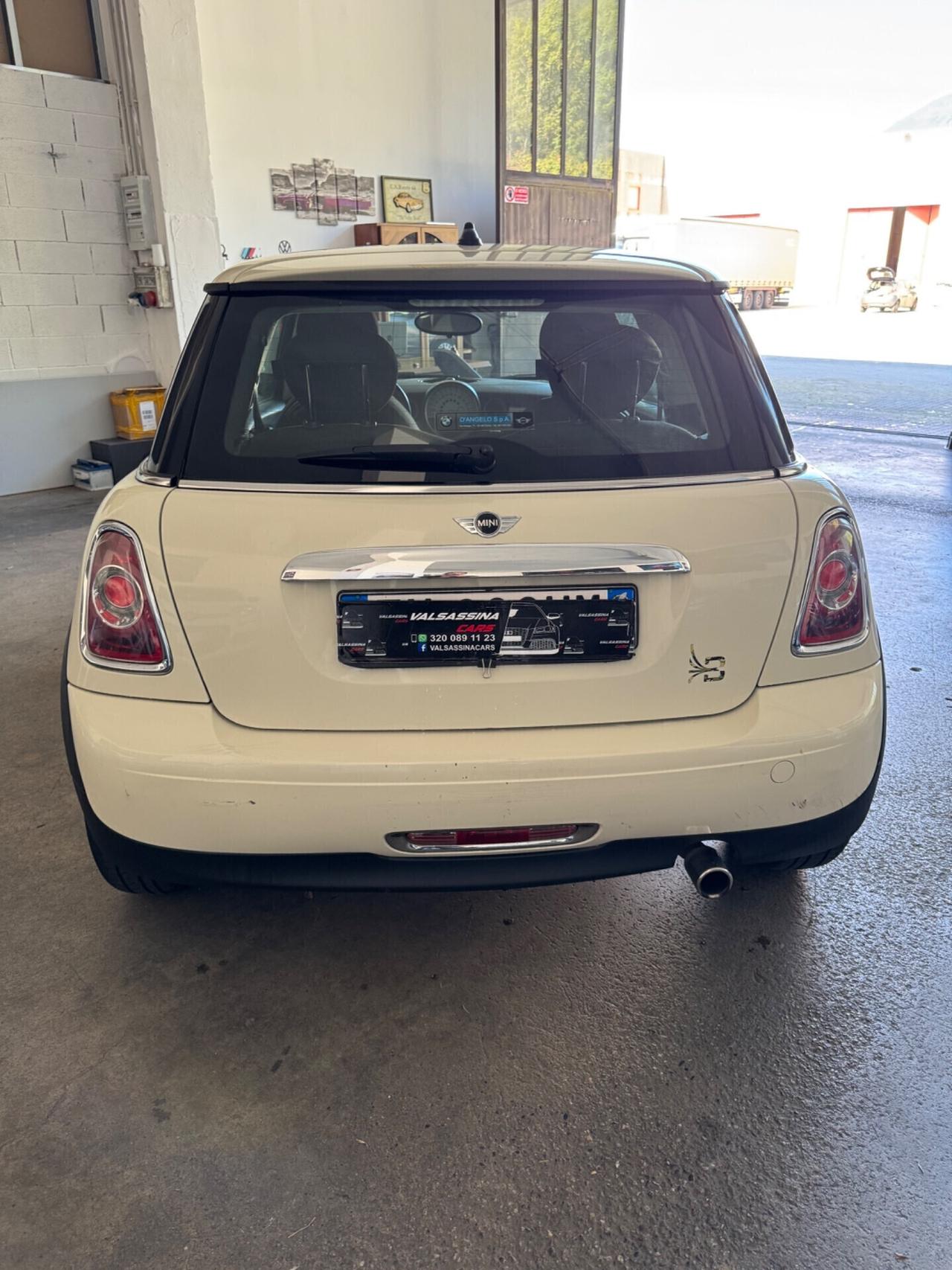 Mini 1.6 16V One (55kW)