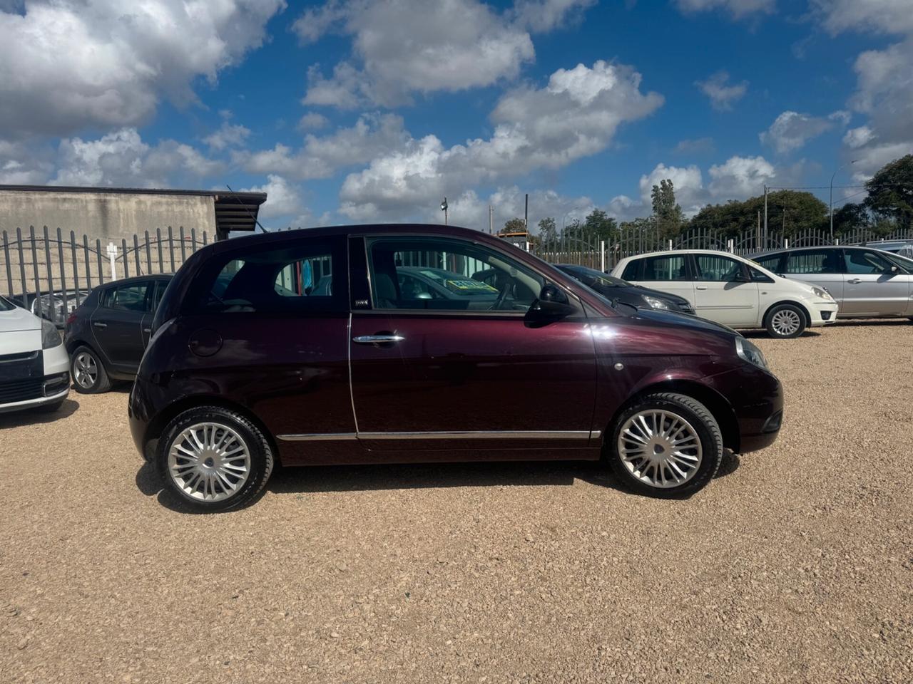 Lancia Ypsilon 1.2 69 CV 5 porte GPL Ecochic Diva