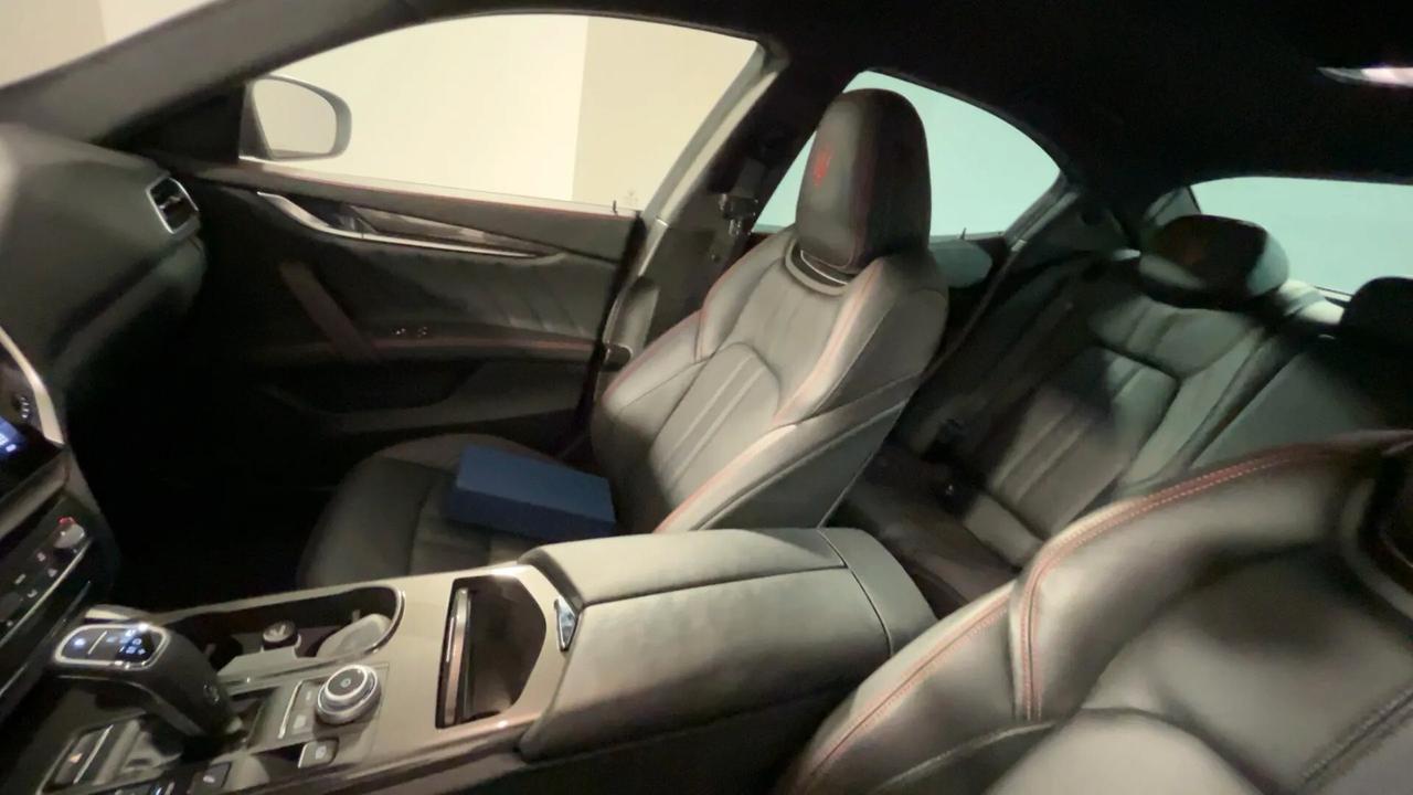 Maserati Ghibli 330 CV MHEV Executive