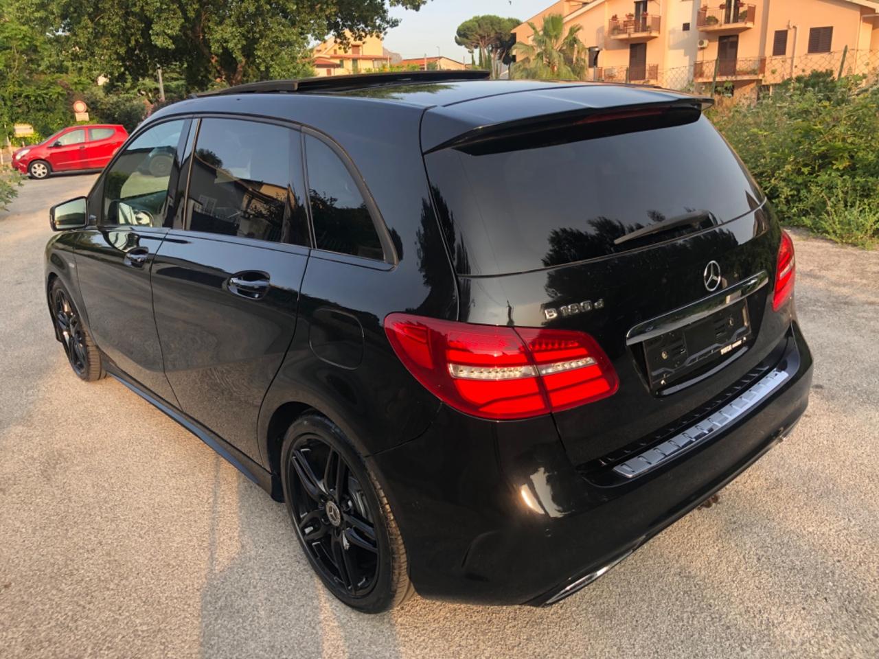 Mercedes-benz B 180 d Premium Amg Tetto Navi led