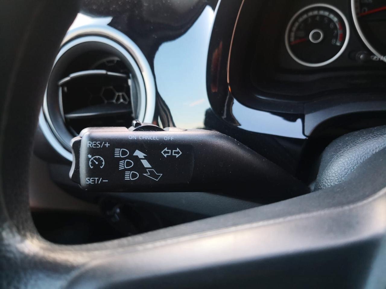 Volkswagen up! 1.0 METANO 5 porte