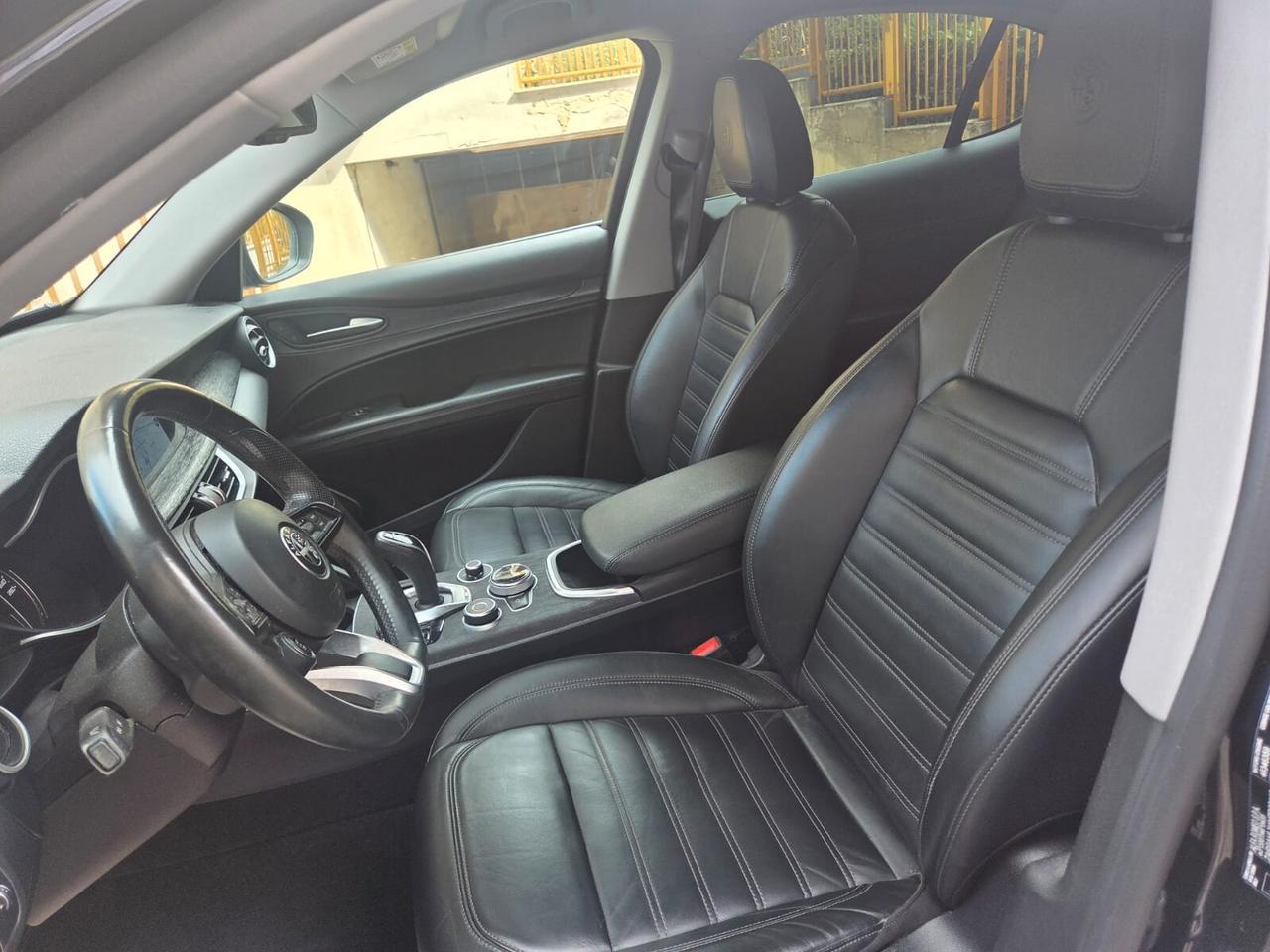 Alfa Romeo Stelvio 2.2 Turbodiesel 190 CV AT8 Q4 Executive