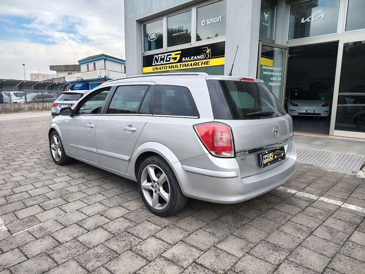 Opel Astra 1.6 16V Twinport Station Wagon Enjoy