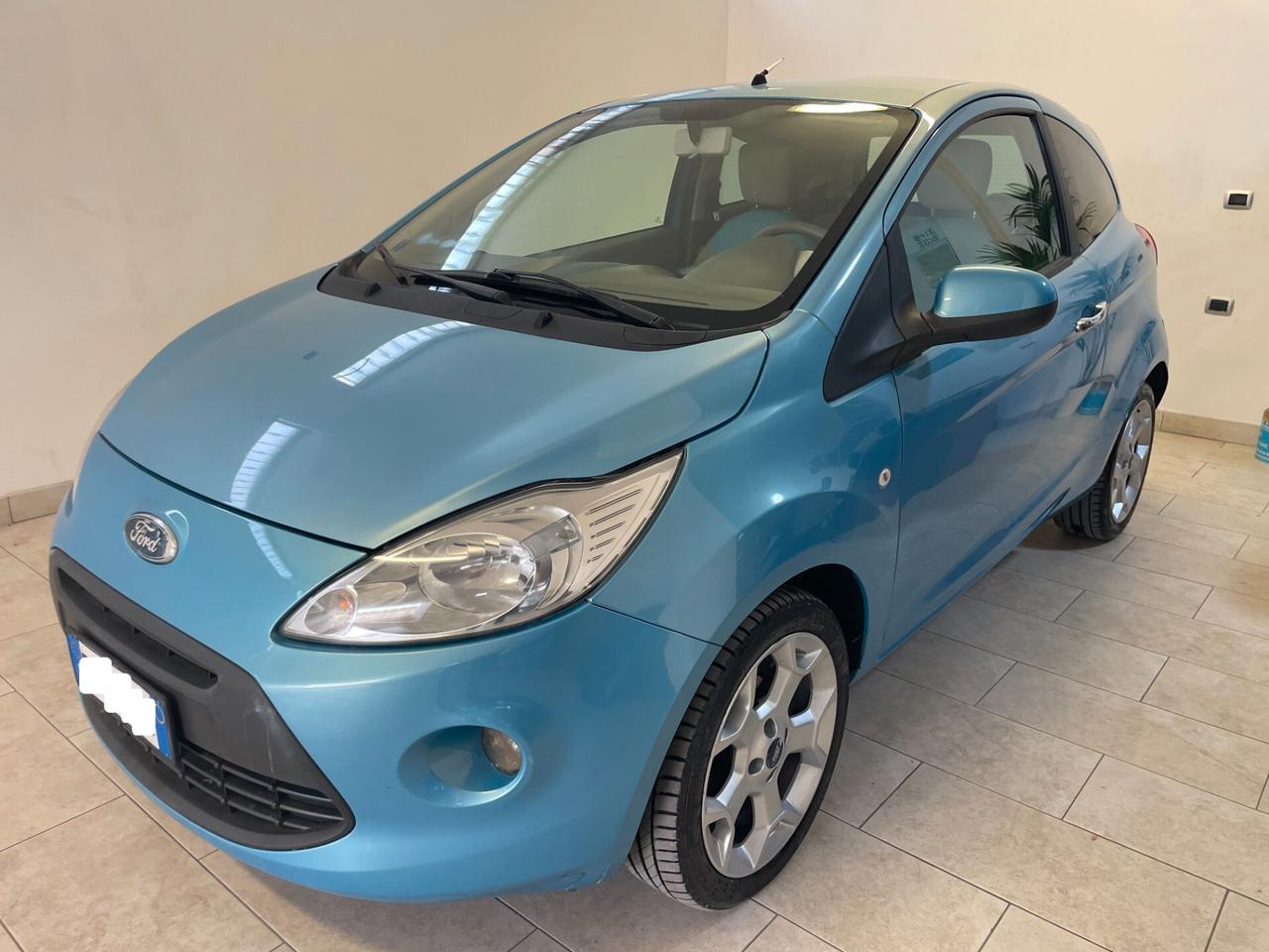 Ford Ka 1.2 8V Titanium FULL OP TAGL+ DISTRIBUZIONE NEOPATENTATI