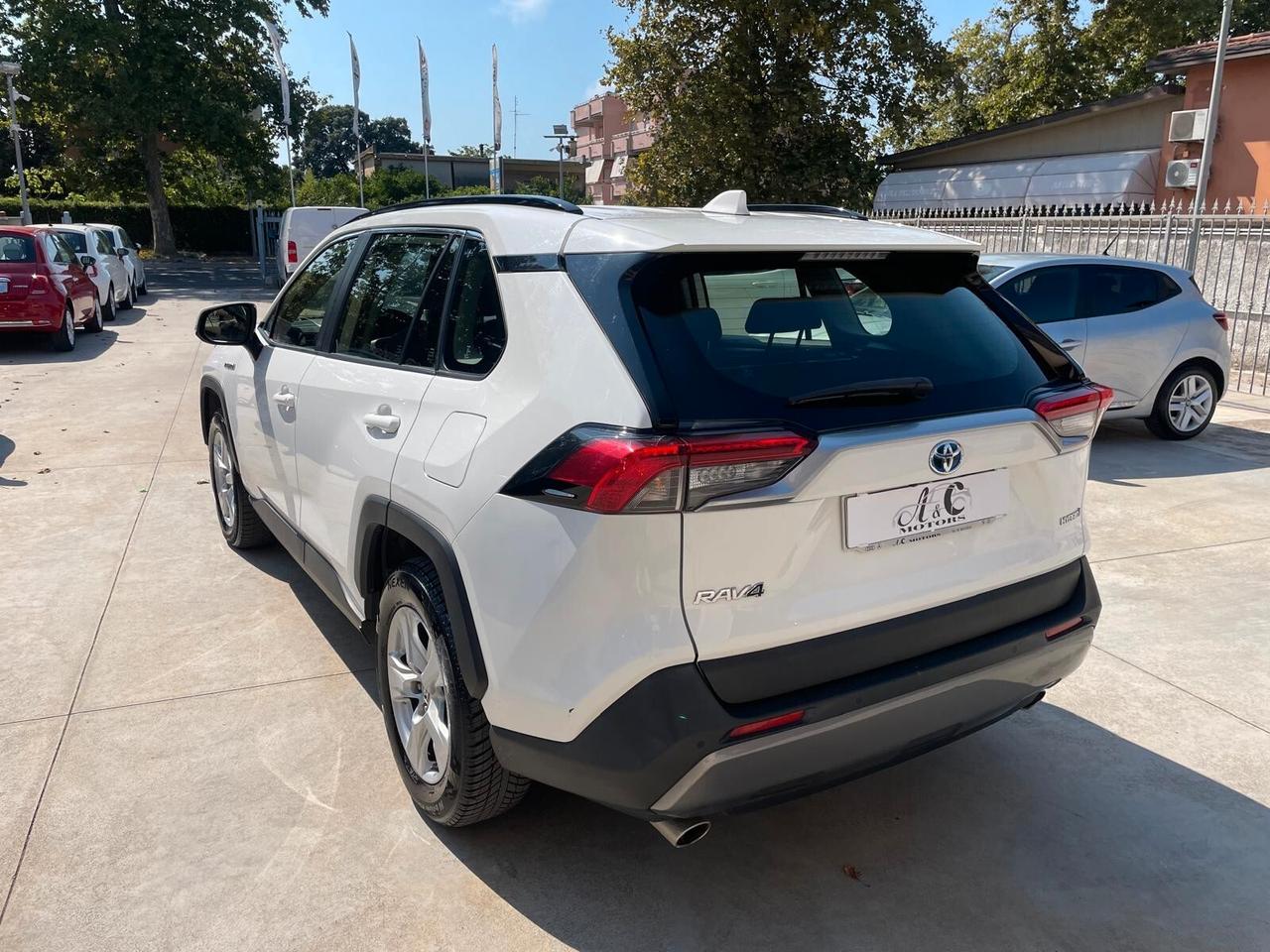 Toyota RAV 4 RAV4 2.5 Hybrid 2WD Unipro Tagliandi