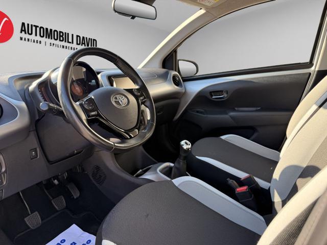 TOYOTA Aygo 1.0 VVT-i 69 CV 5 porte x-cite TSS