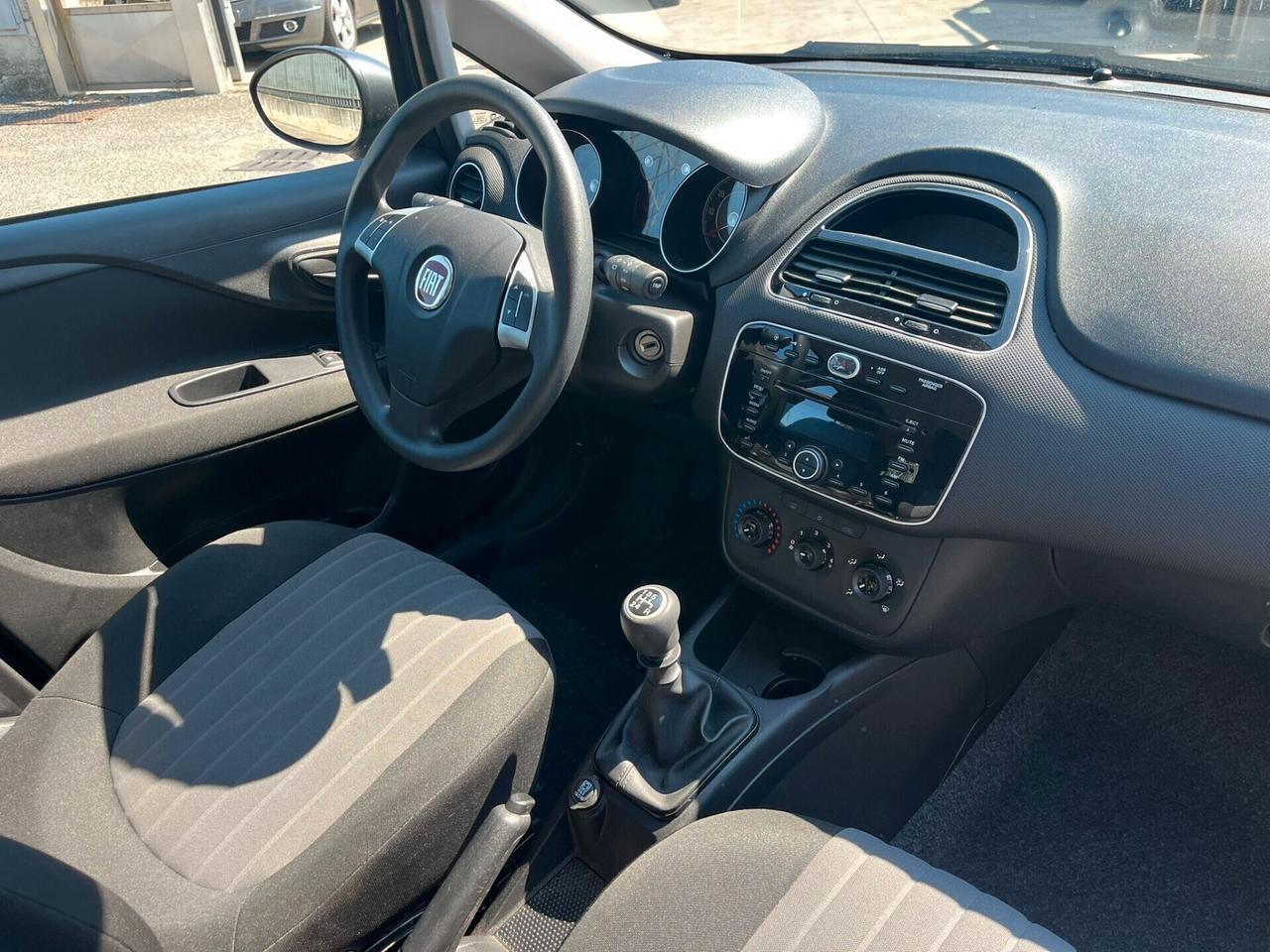 Fiat Punto 1.2 8V 5p solo 22.000 km