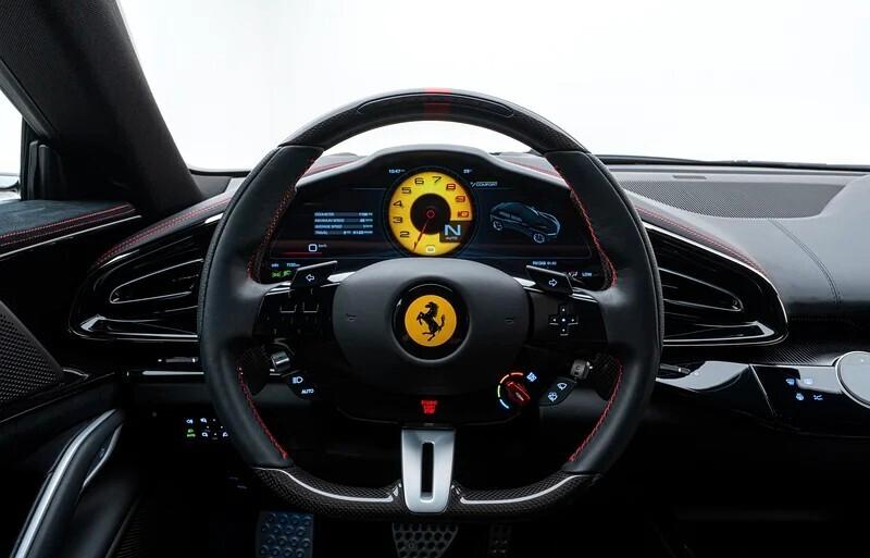 Ferrari Purosangue NOLEGGIO LUNGO TERMINE - LEASING FULL INCLUSIVE