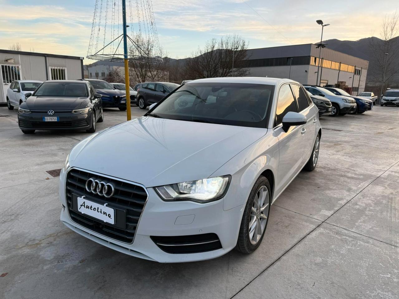 Audi A3 -SPORTBACK- 1.6 Tdi -SEDILI SPORTIVI-
