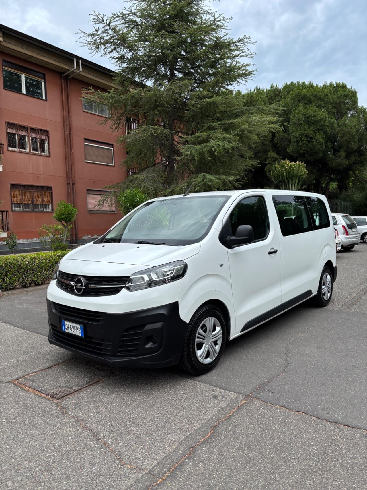Opel Vivaro Life 1.5 Diesel 9 POSTI 2021