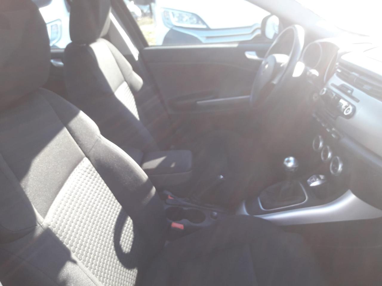 Alfa Romeo Giulietta 1.6 JTDm-2 105 CV Distinctive