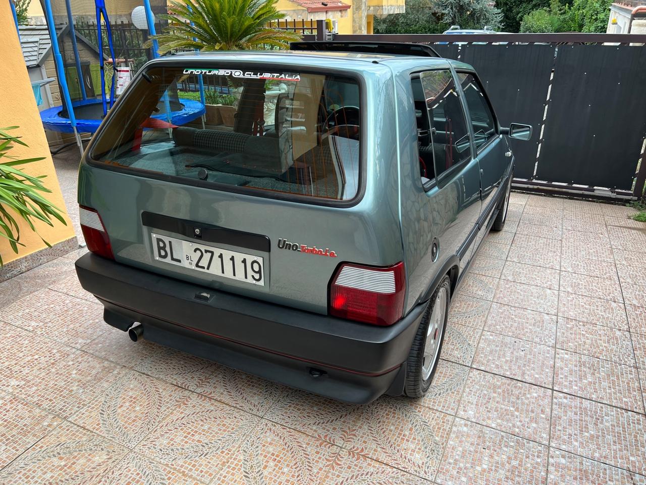 Fiat Uno turbo i.e. Tetto 14”