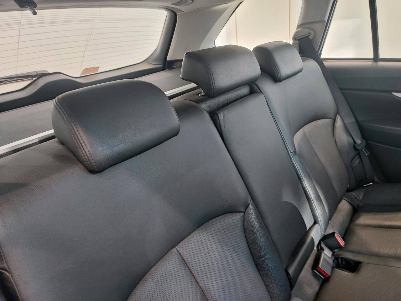 Subaru OUTBACK 2.0D Lineartronic Exclusive