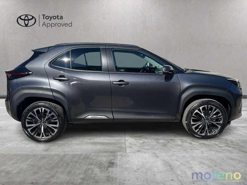 Toyota Yaris Cross 1.5h Lounge fwd 130 CV e-cvt
