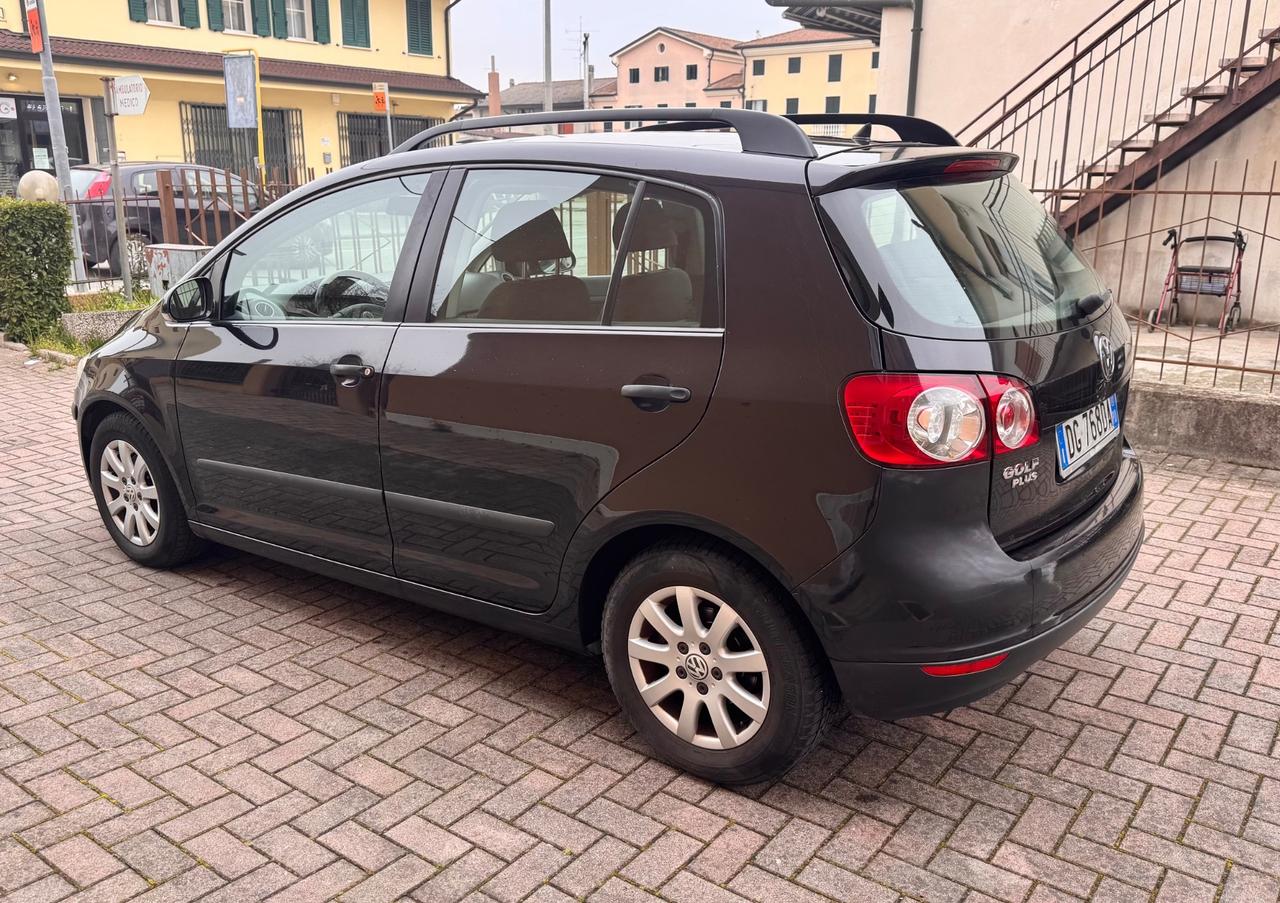 Volkswagen Golf Plus 1.6 Benzina Ok Neopatentati