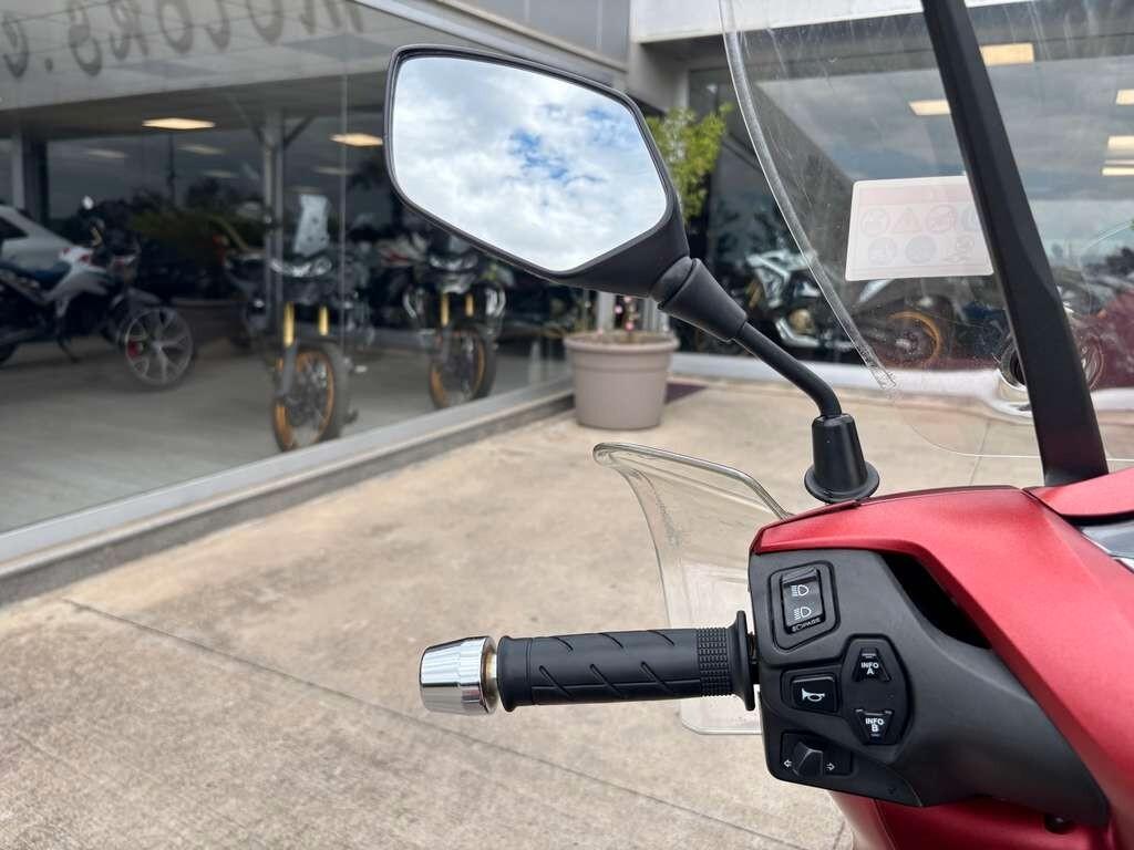 Honda SH 350 2021 / KM 26.000 Tuo a solo 36 Euro al mese