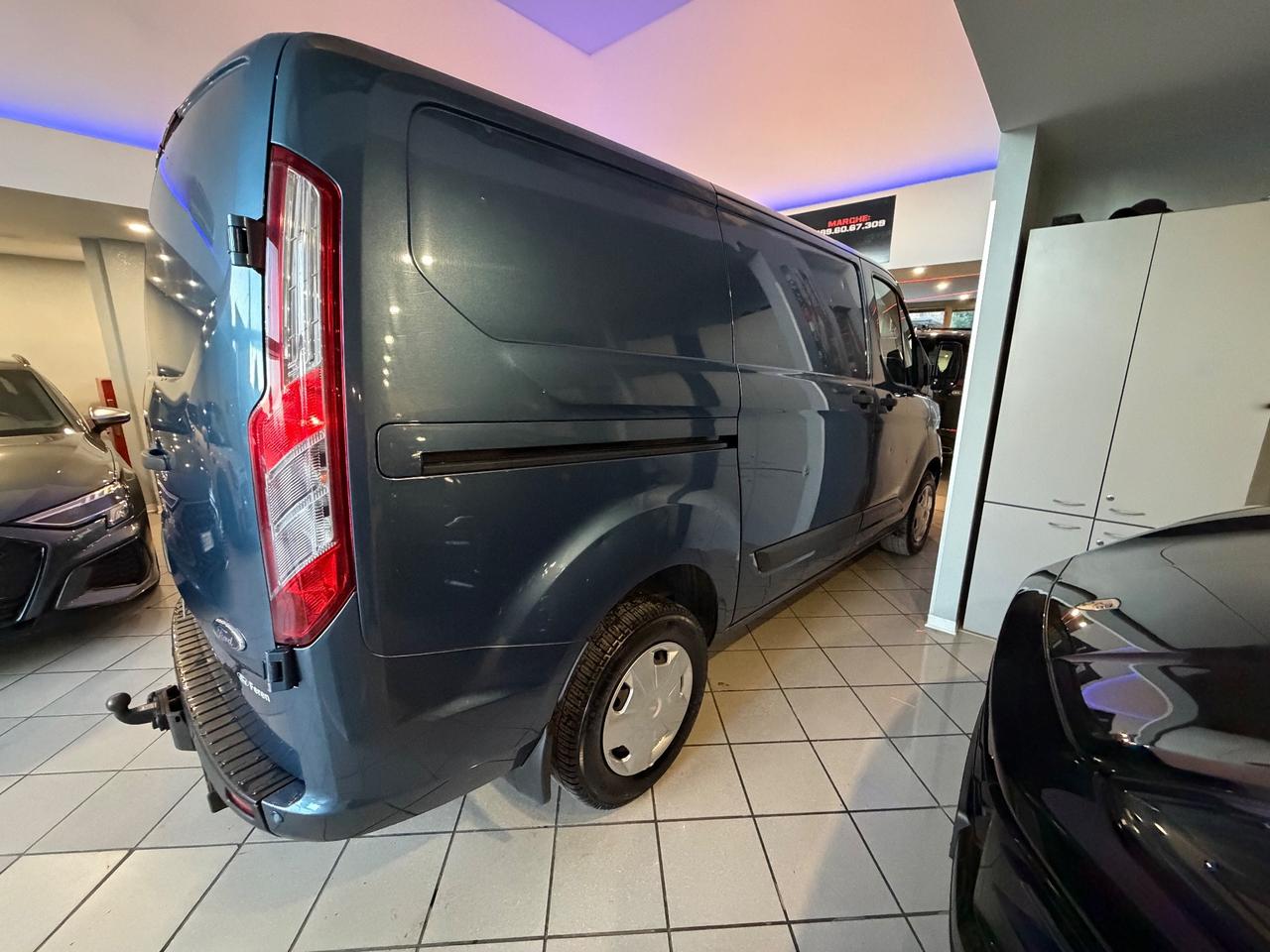 Ford Transit Custom 300 2.0 EcoBlue + IVA