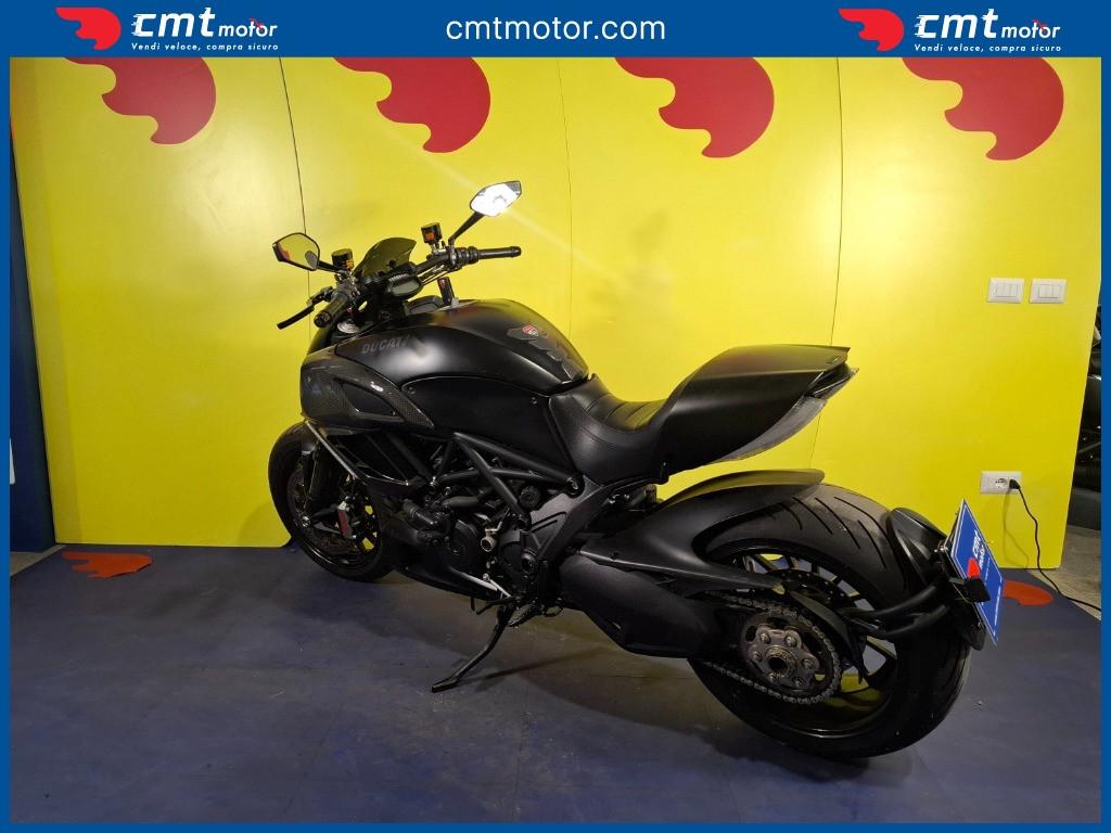 Ducati Diavel 1200 - 2013