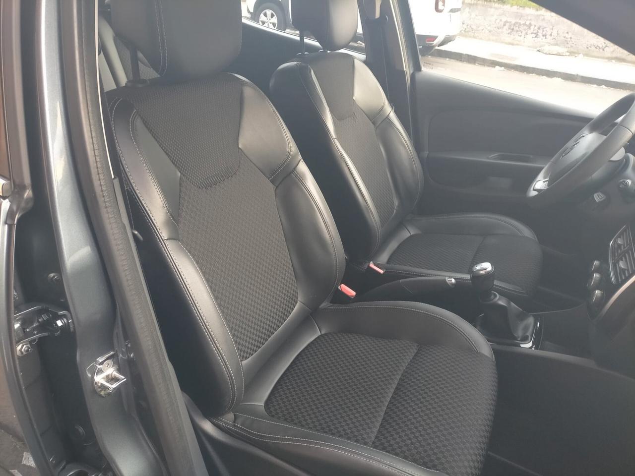 Renault Clio dCi 8V 90 CV Start&Stop 5 porte Energy Duel2