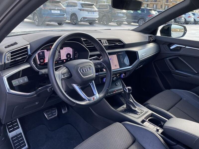 Audi Q3 SPB S Line interno ed esterno 2.0 TDI 150CV S-Tronic 35