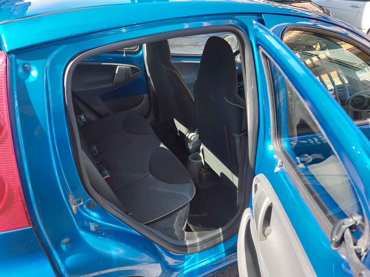 Peugeot 107 1.0 68CV 5p. Plaisir