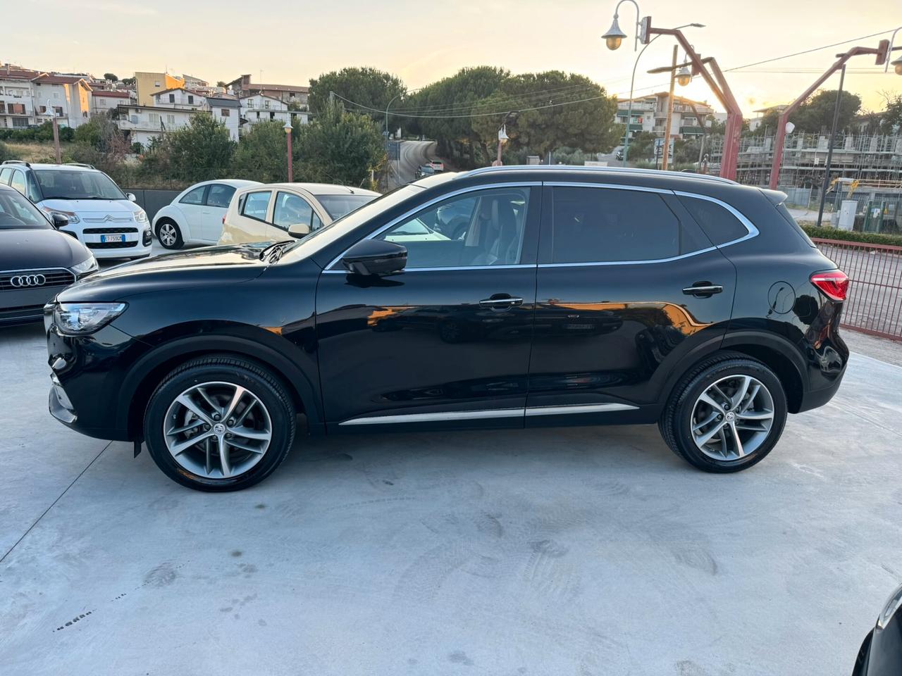 Mg EHS Plug-in Hybrid Luxury