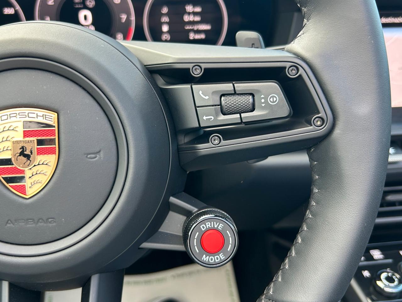 Porsche 911 992.2 3.6 Targa 4 GTS auto KM 0