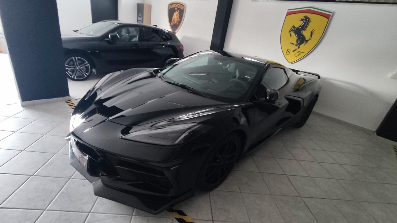 Corvette C8 SPYDER STINGRAY 70 ANNIVERSAY
