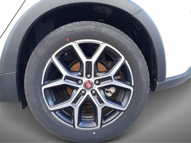 FIAT Tipo 1.5 Hybrid DCT 5 porte Cross