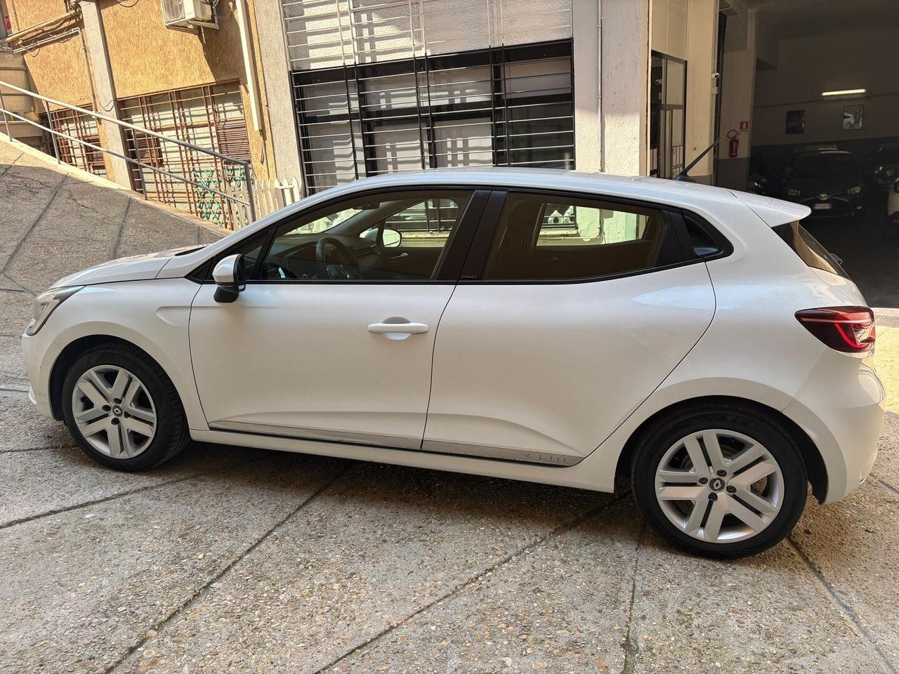 Renault Clio Full Hybrid E-Tech 140 CV