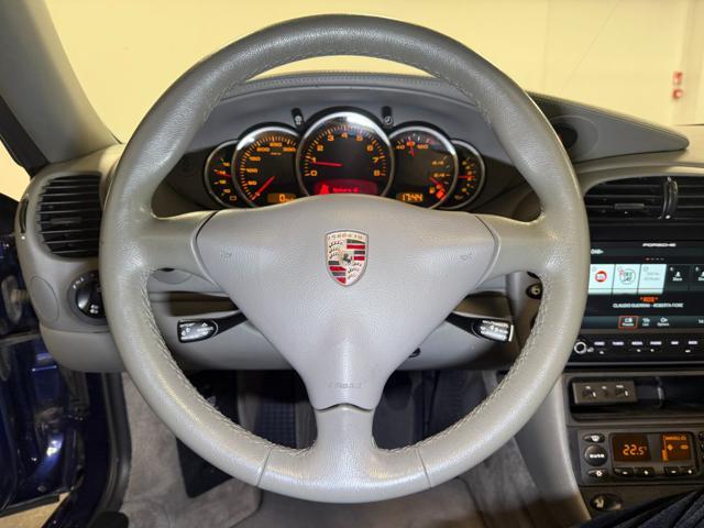 PORSCHE 911 996 Carrera 4 Coupé / TETTO / SEDILI RISCALDATI