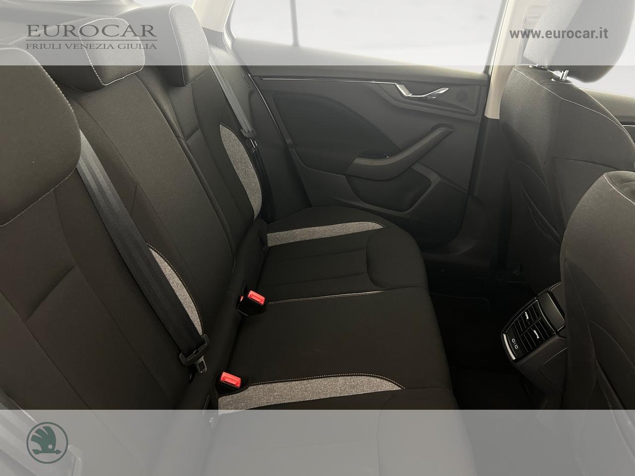 Skoda Kamiq 1.0 tsi selection 115cv
