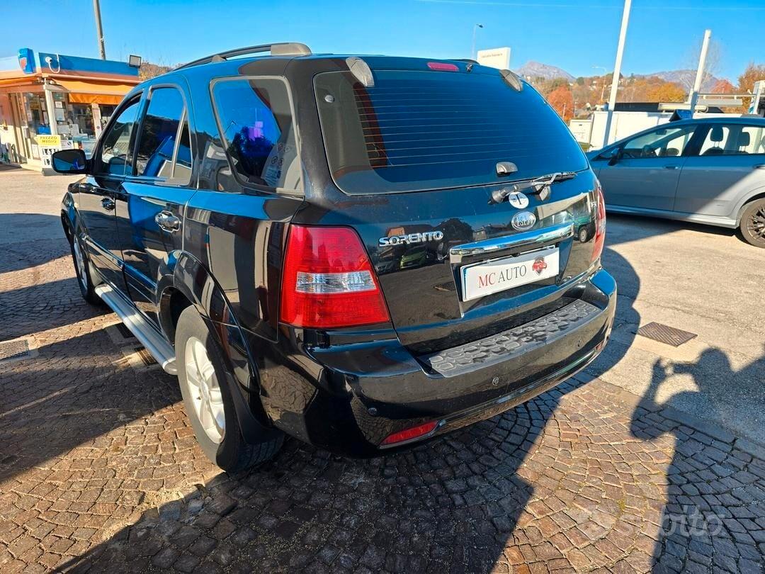 Kia Sorento 2.5 16V CRDI VGT 4WD con 180.000km
