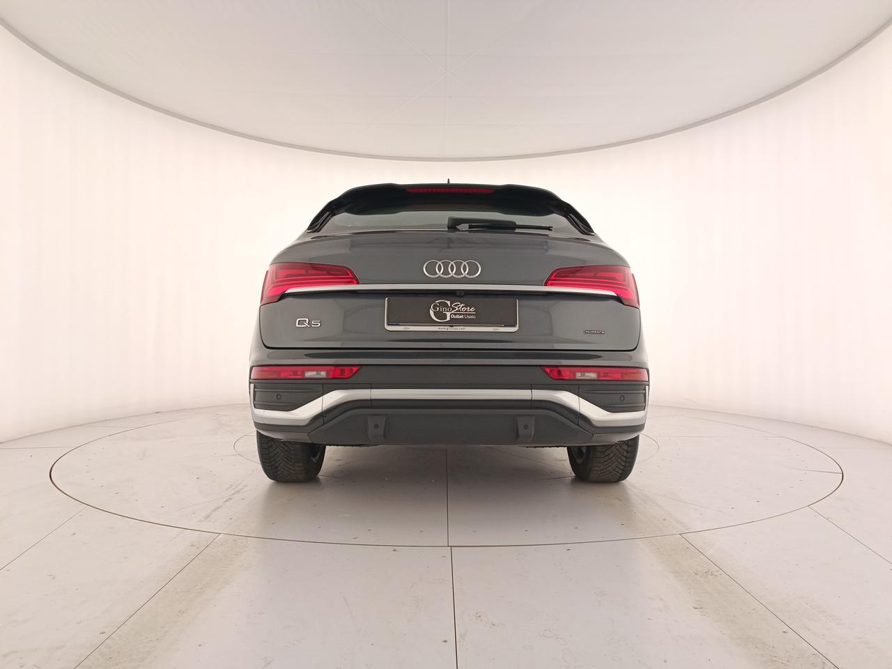 AUDI Q5 I Sportback 2021 - Q5 Sportback 40 2.0 tdi mhev 12V S line quattro s-tronic