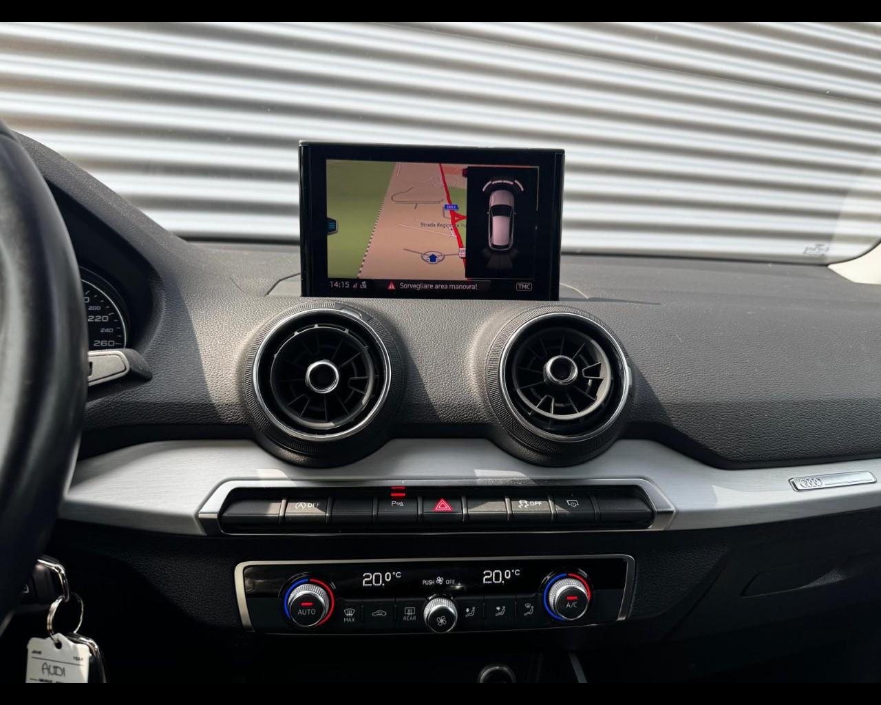 AUDI Q2 30 TDI BUSINESS