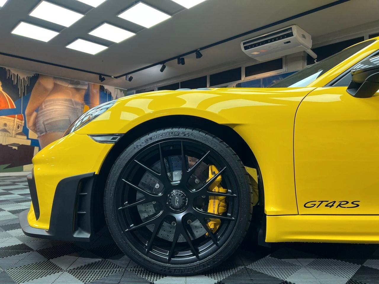 Porsche 718 Spyder 4.0 GT4 RS pdk WEISSACH RS PACK (718)