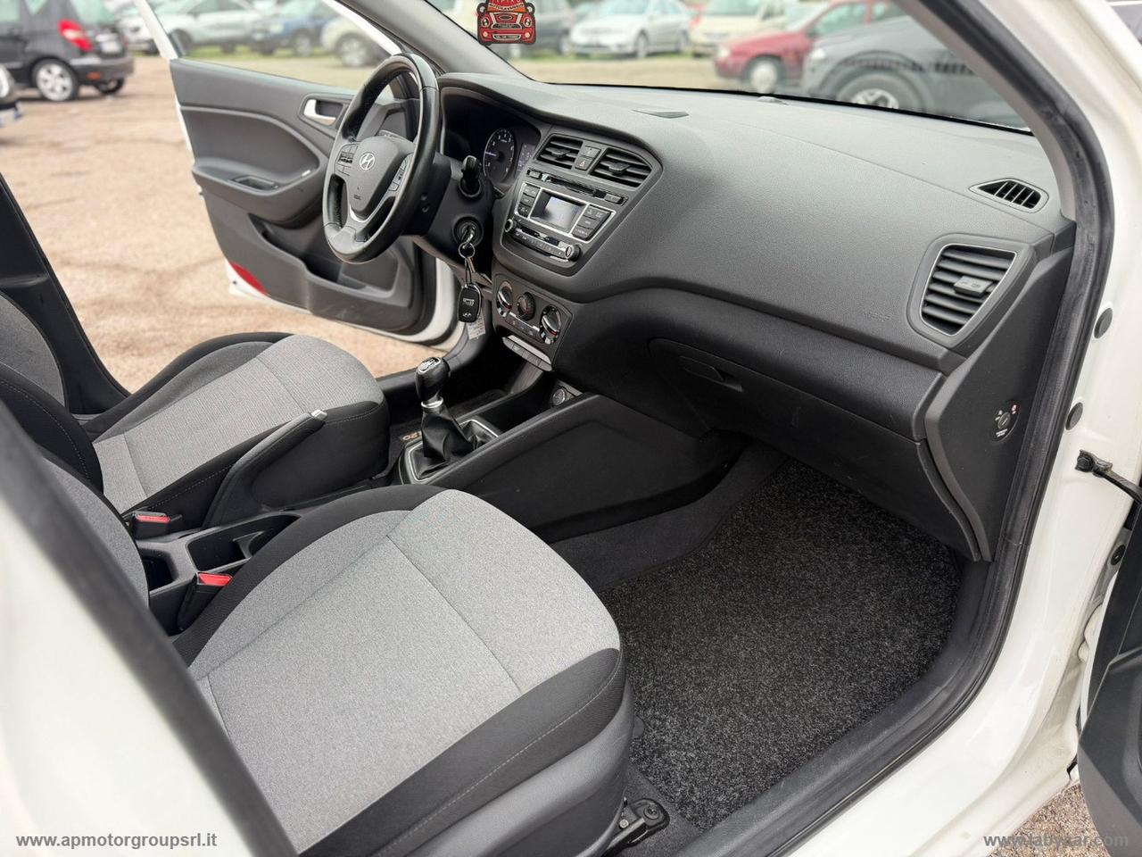 HYUNDAI i20 1.2 84 CV 5p. Econext Comfort